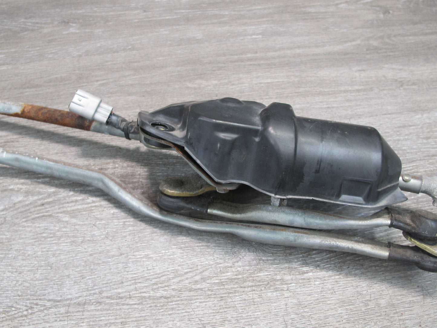 92-96 Toyota Cresta MARK2 JZX90 Windshield Wiper Transmission Linkage w Motor