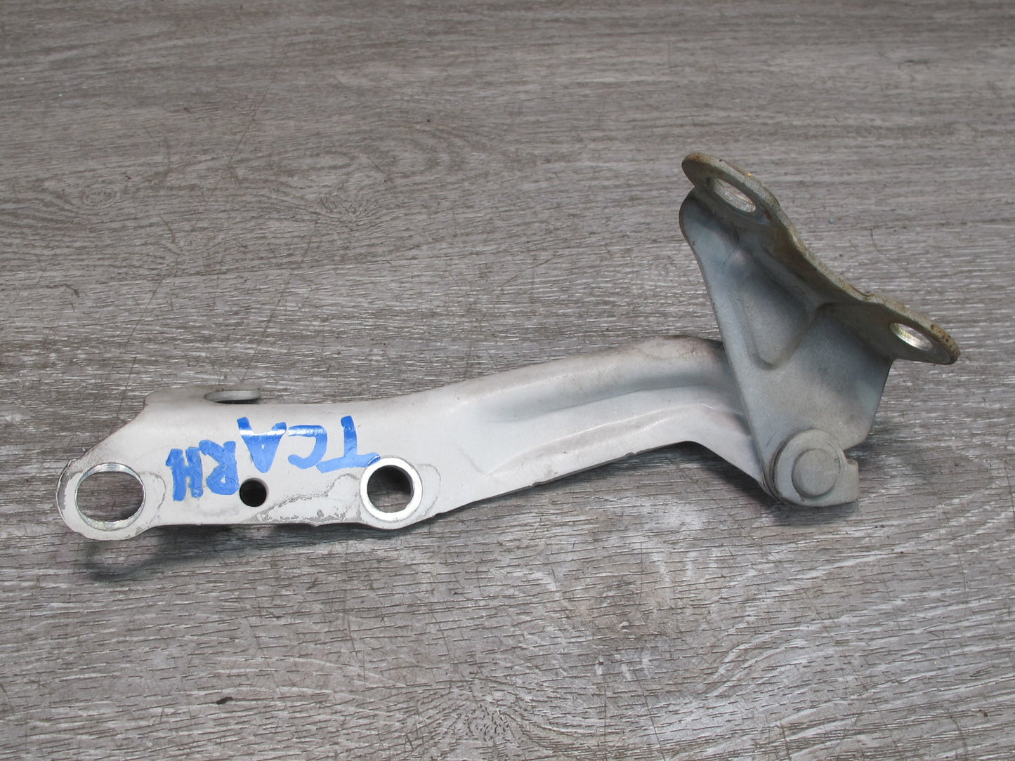 92-96 Toyota Cresta JZX90 Rear Left & Right Trunk Hinge Support Set OEM