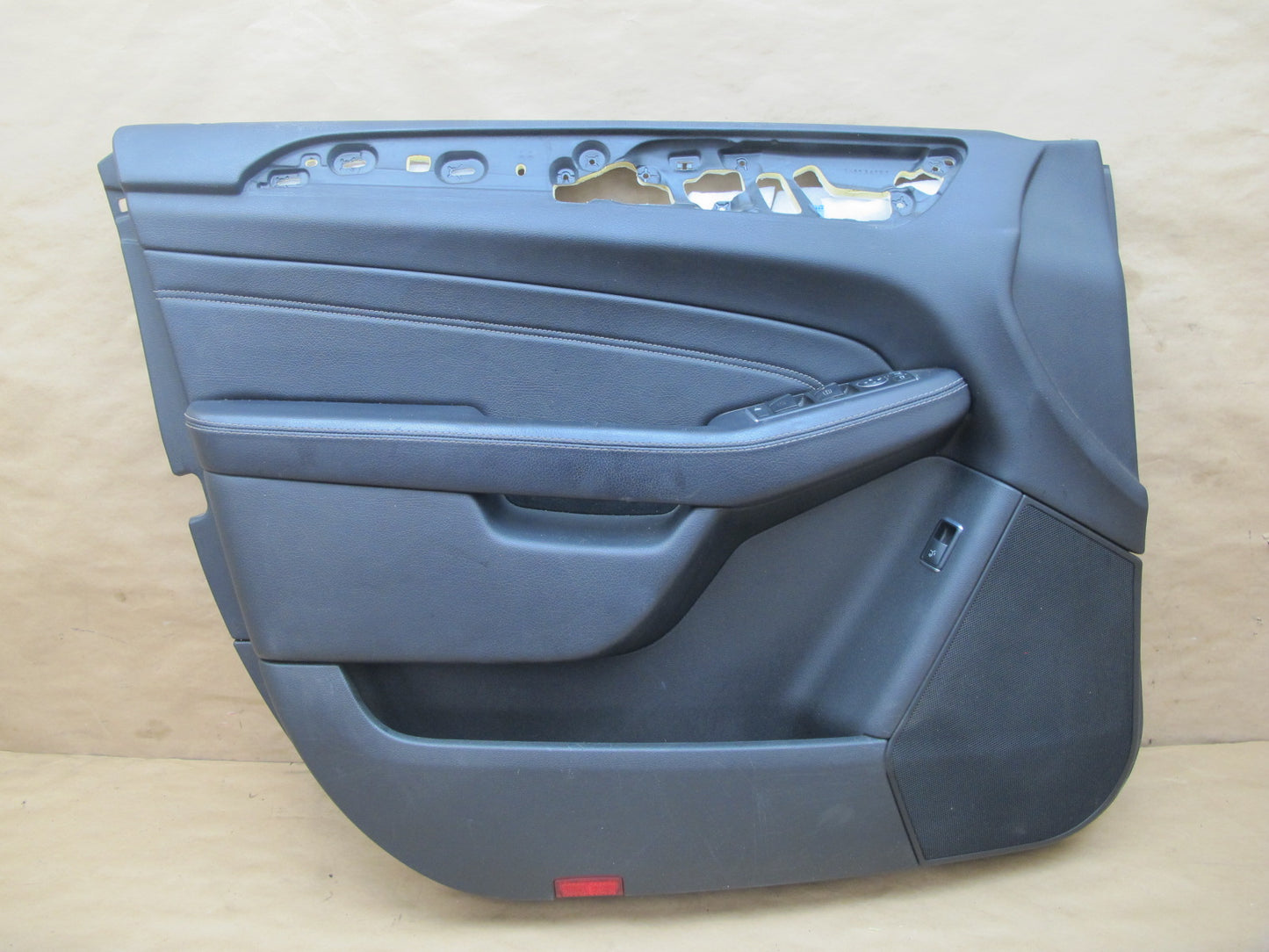 12-15 Mercedes W166 Ml-class Set of 2 Front Door Interior Trim Cover Panel OEM