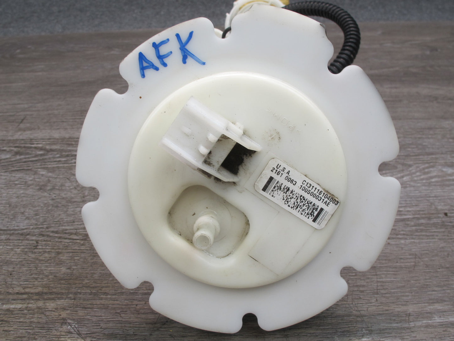 11-12 Fisker Karma Gas Fuel Tank Pump Unit OEM