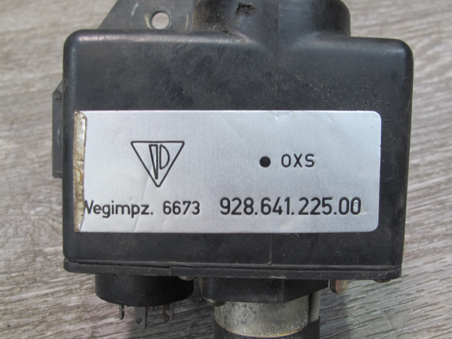 1978-1984 Porsche 928 S Catalytic Converter Counter Switch 92864122500