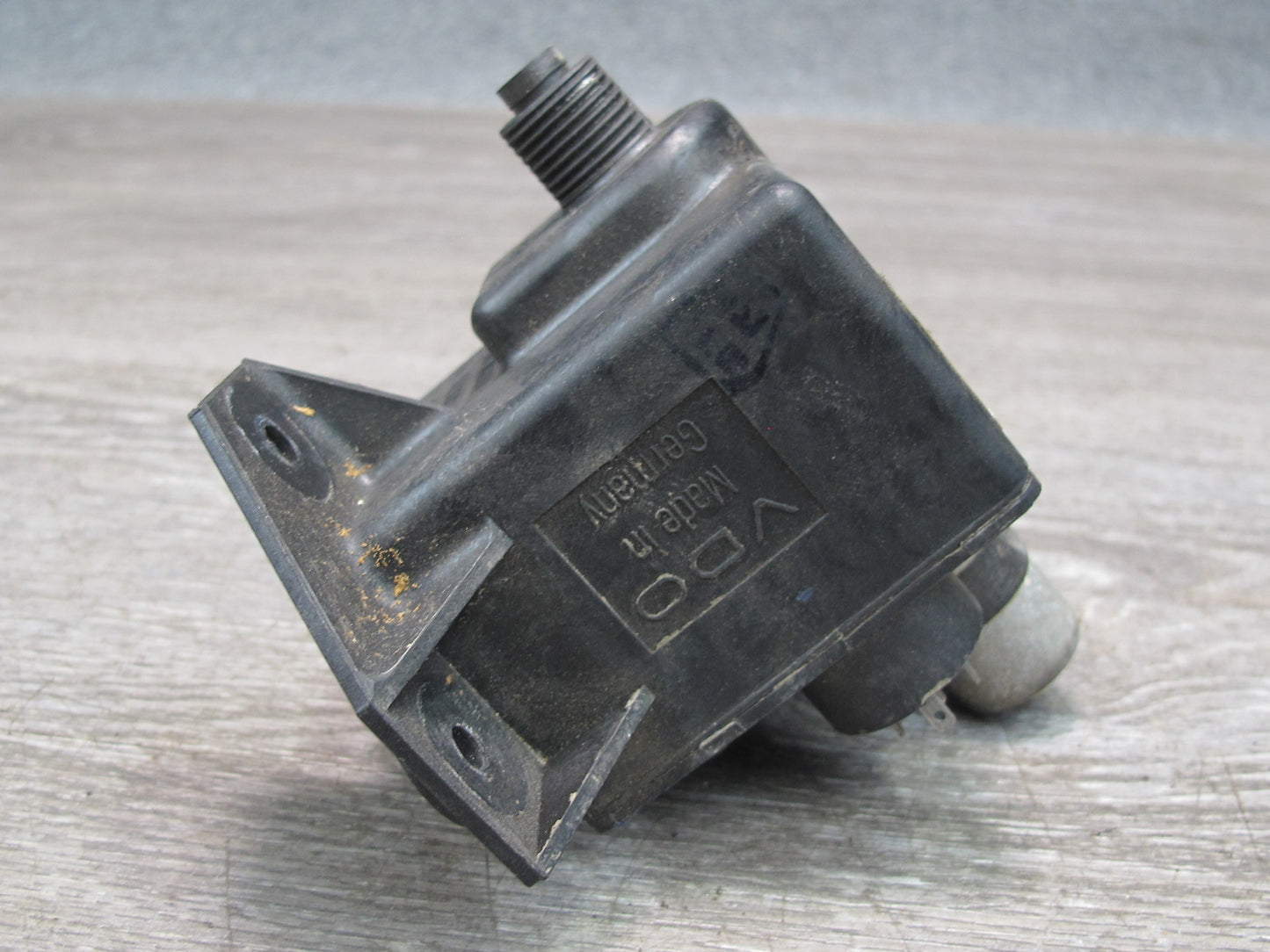 1978-1984 Porsche 928 S Catalytic Converter Counter Switch 92864122500