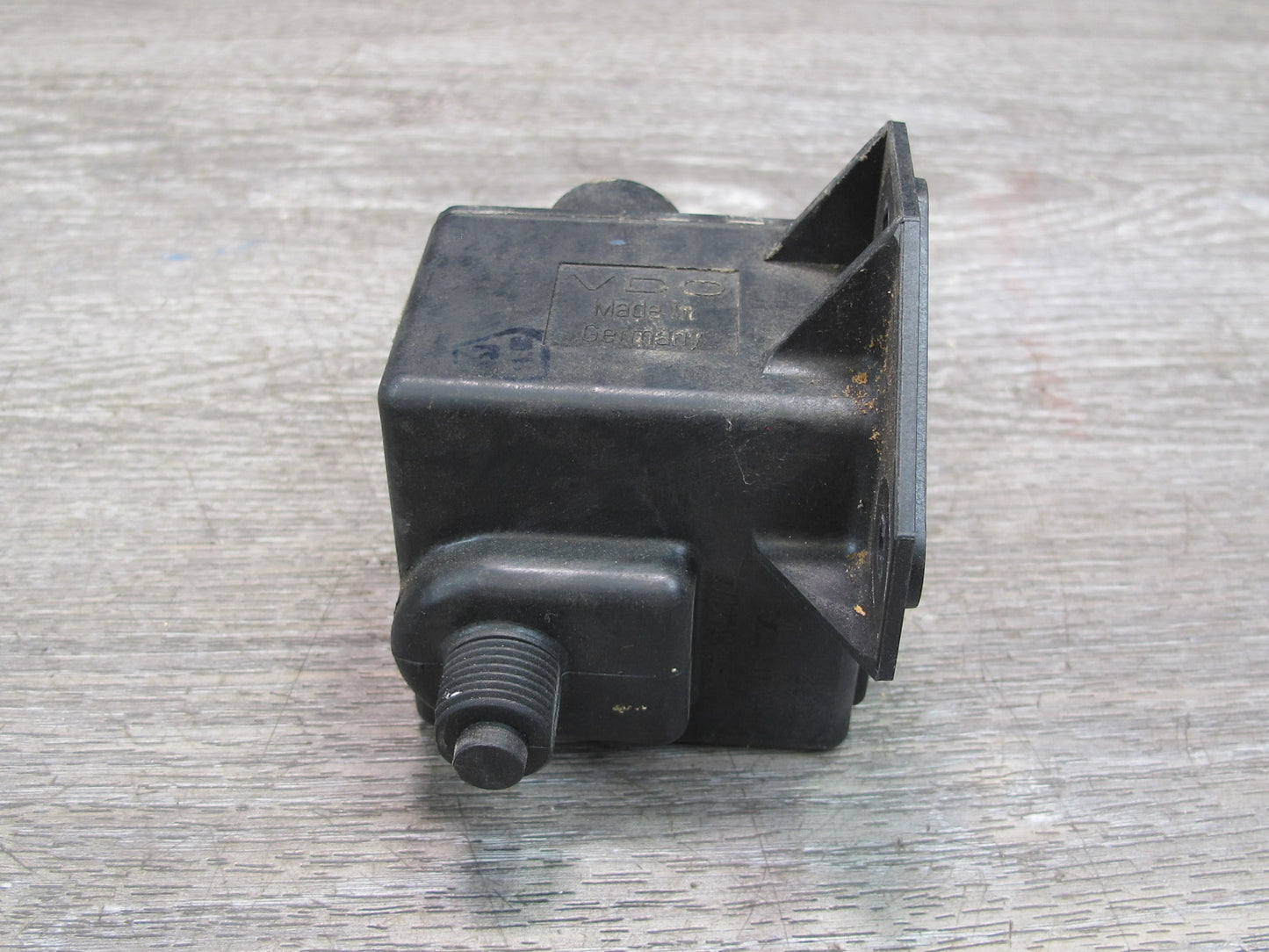 1978-1984 Porsche 928 S Catalytic Converter Counter Switch 92864122500