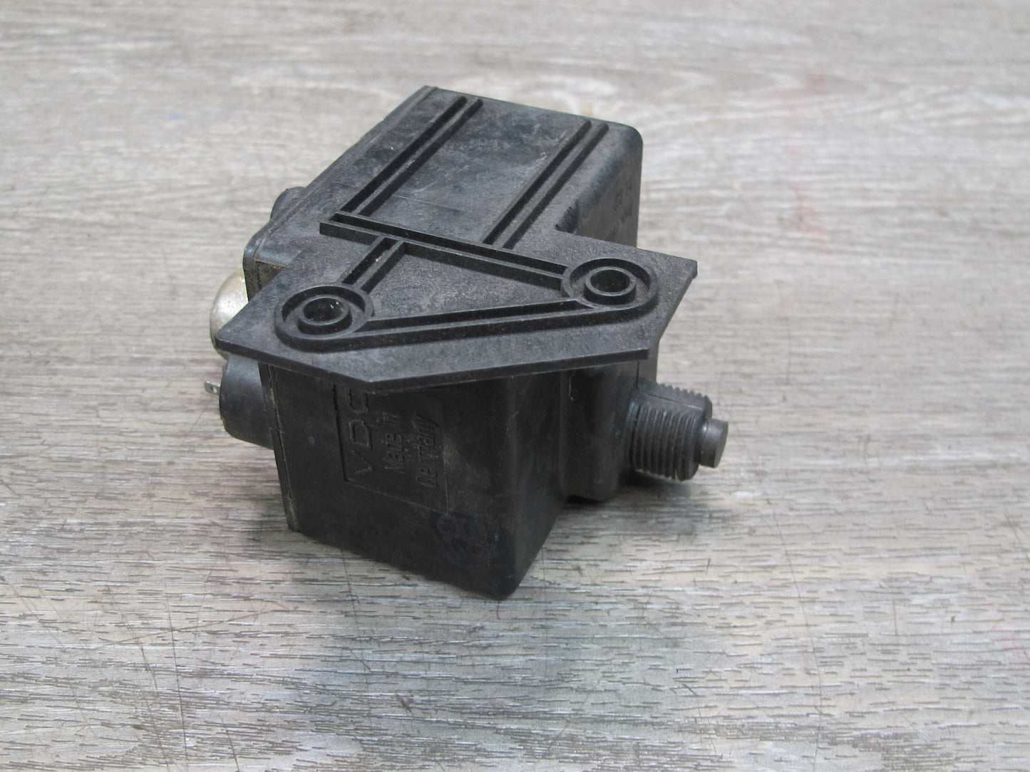 1978-1984 Porsche 928 S Catalytic Converter Counter Switch 92864122500