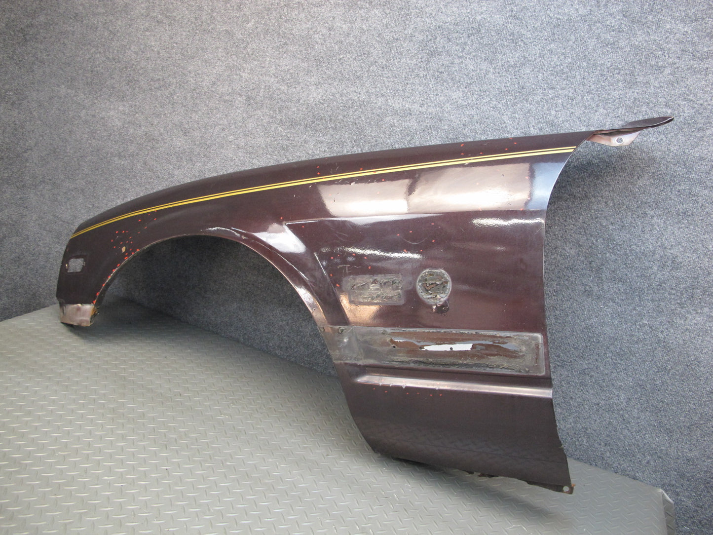 79-83 Datsun Nissan 280ZX S130 Front Left Fender Shell Cover Panel OEM