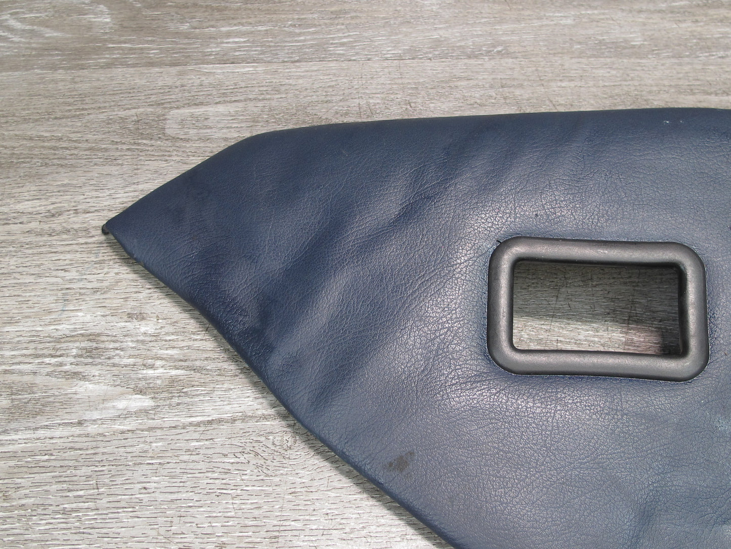 1983-1995 Porsche 928 Rear Right Pass Side Leather Seat Trim Panel Pad