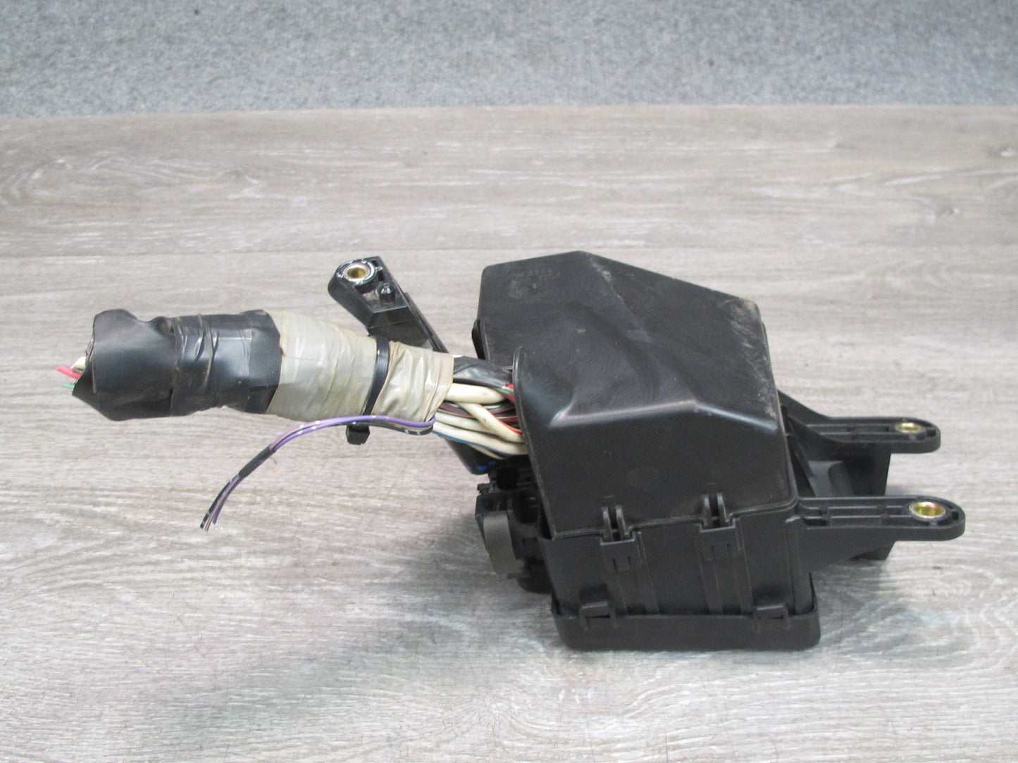 01-06 Lexus UCF30L LS430 Junction Fuse Relay Box Module OEM