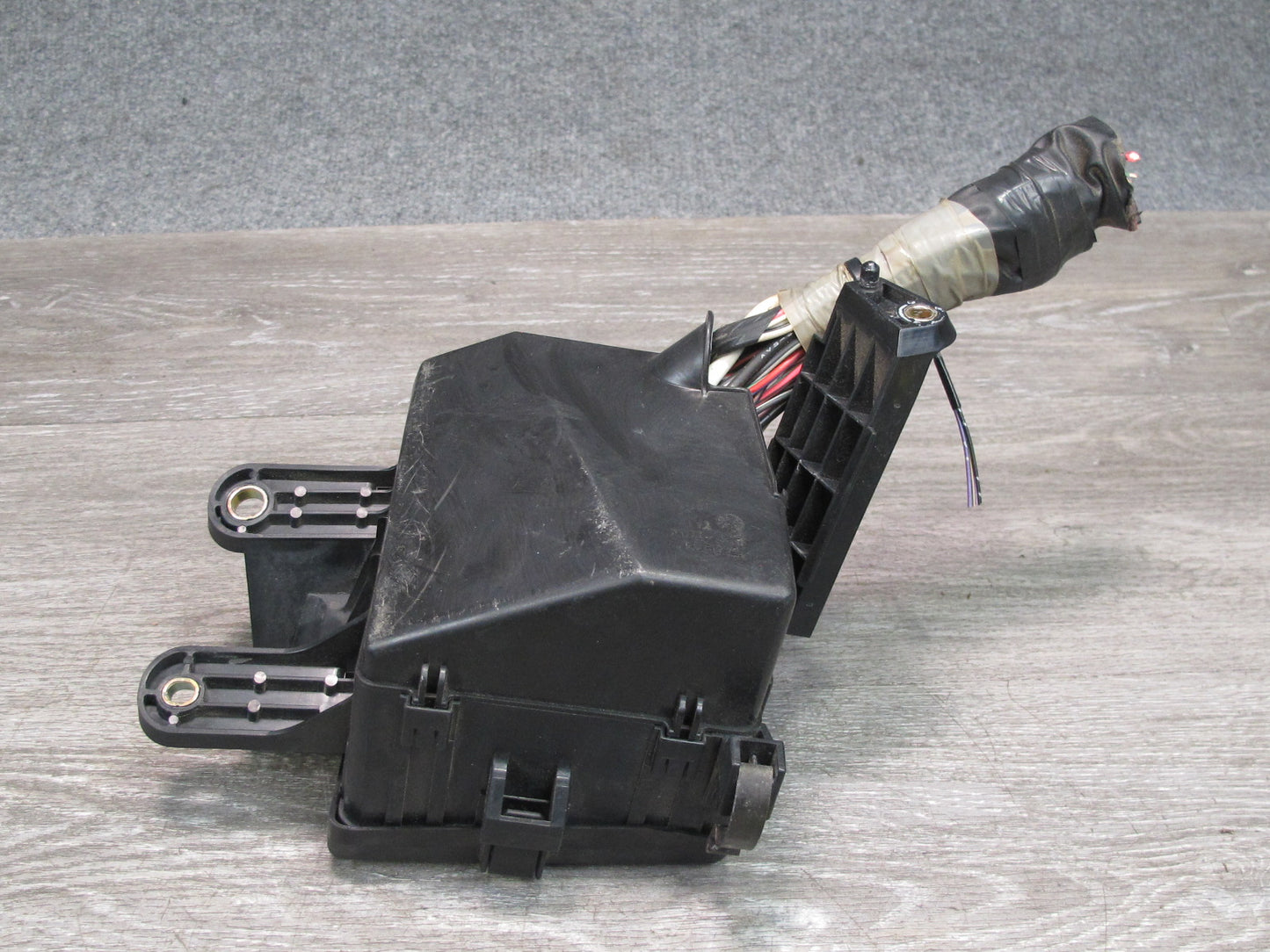 01-06 Lexus UCF30L LS430 Junction Fuse Relay Box Module OEM