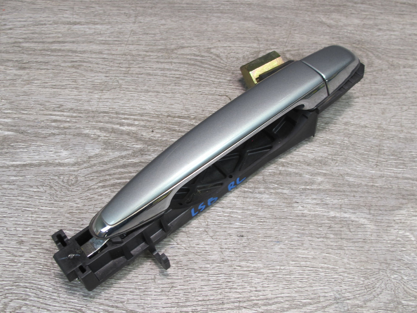01-03 Lexus UCF30L LS430 Rear Left Door Exterior Handle OEM