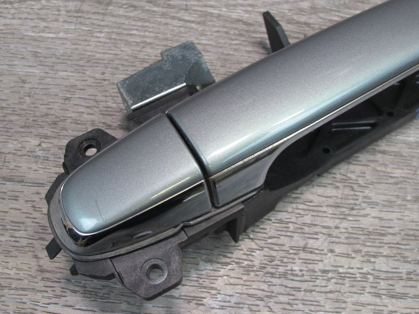 01-03 Lexus UCF30L LS430 Front Right Door Exterior Handle OEM