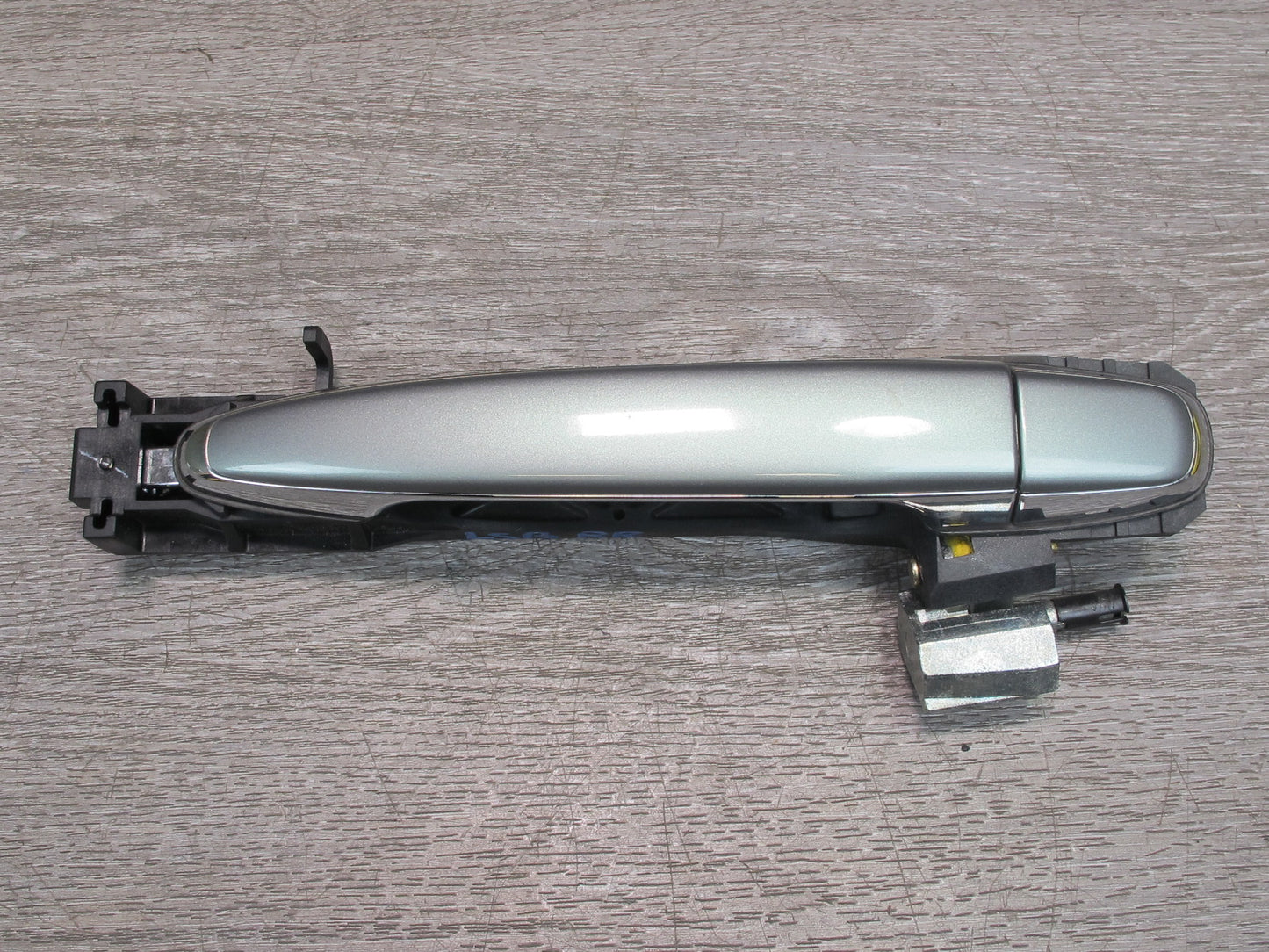 01-03 Lexus UCF30L LS430 Rear Right Door Exterior Handle OEM