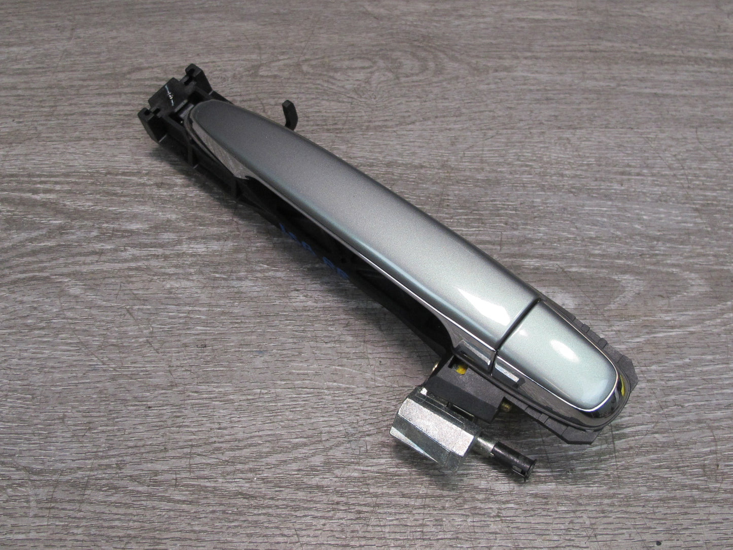 01-03 Lexus UCF30L LS430 Rear Right Door Exterior Handle OEM