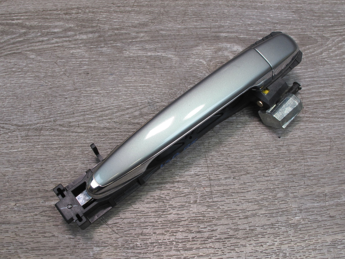 01-03 Lexus UCF30L LS430 Rear Right Door Exterior Handle OEM