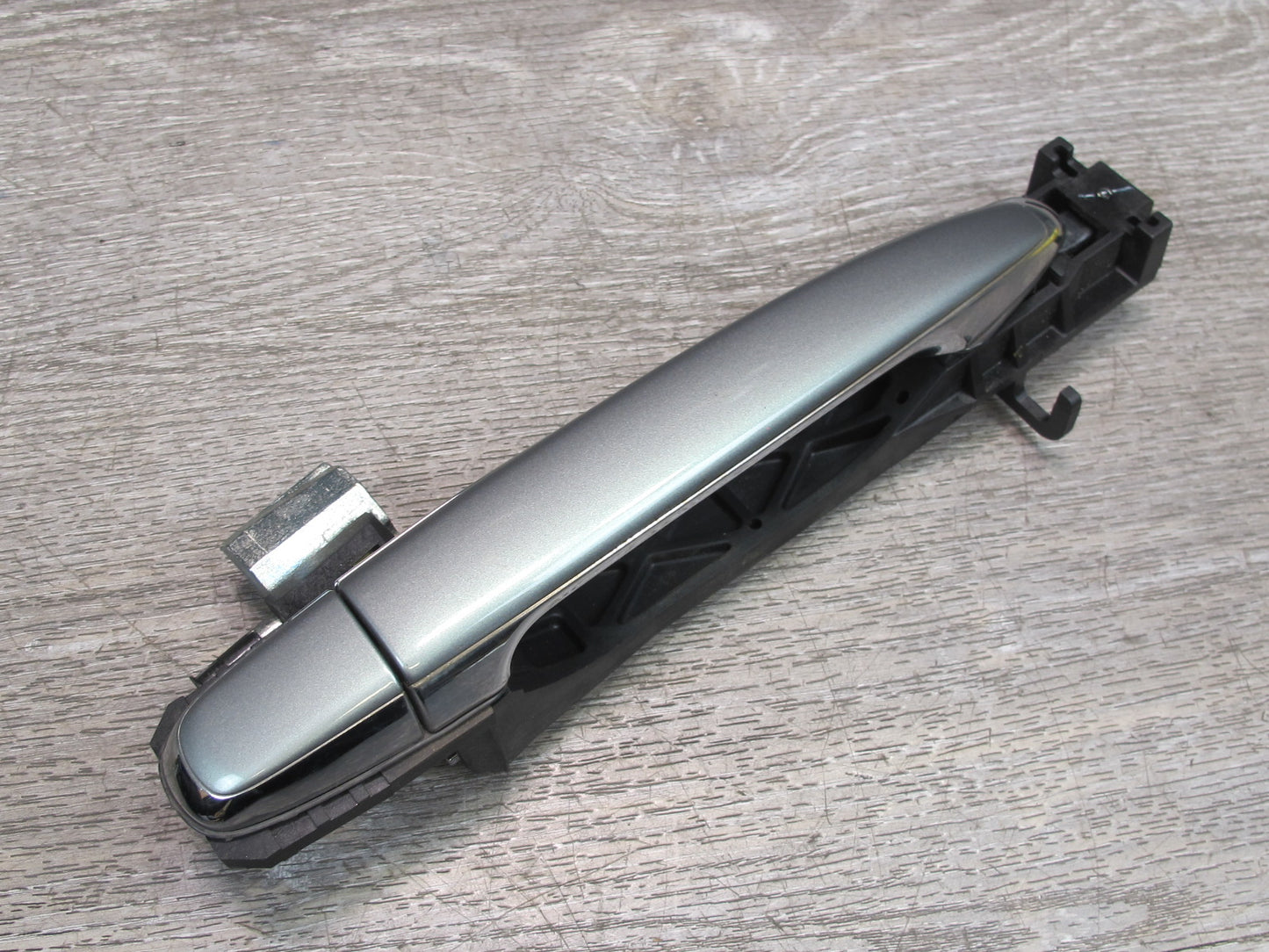 01-03 Lexus UCF30L LS430 Rear Right Door Exterior Handle OEM