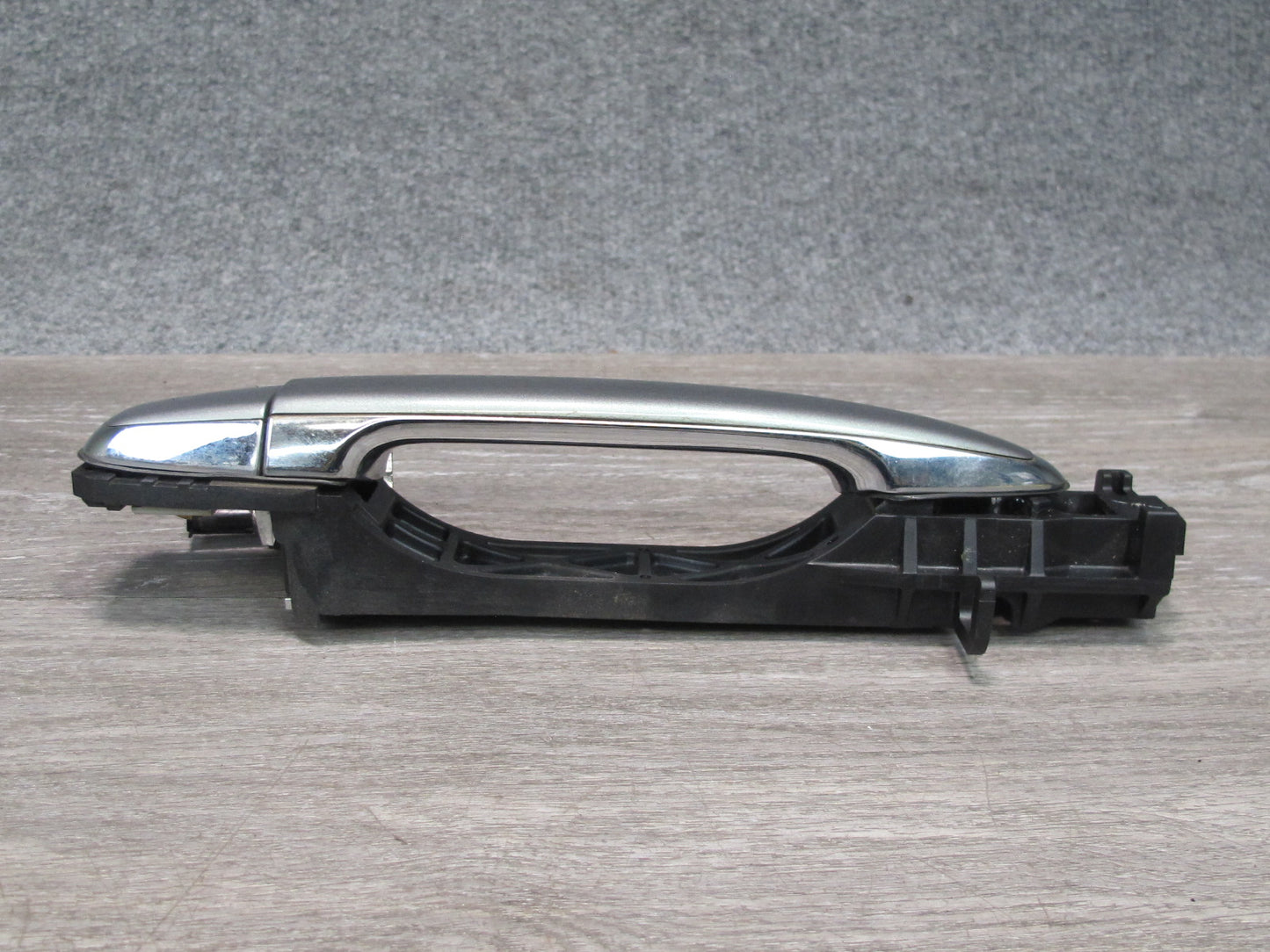 01-03 Lexus UCF30L LS430 Rear Right Door Exterior Handle OEM