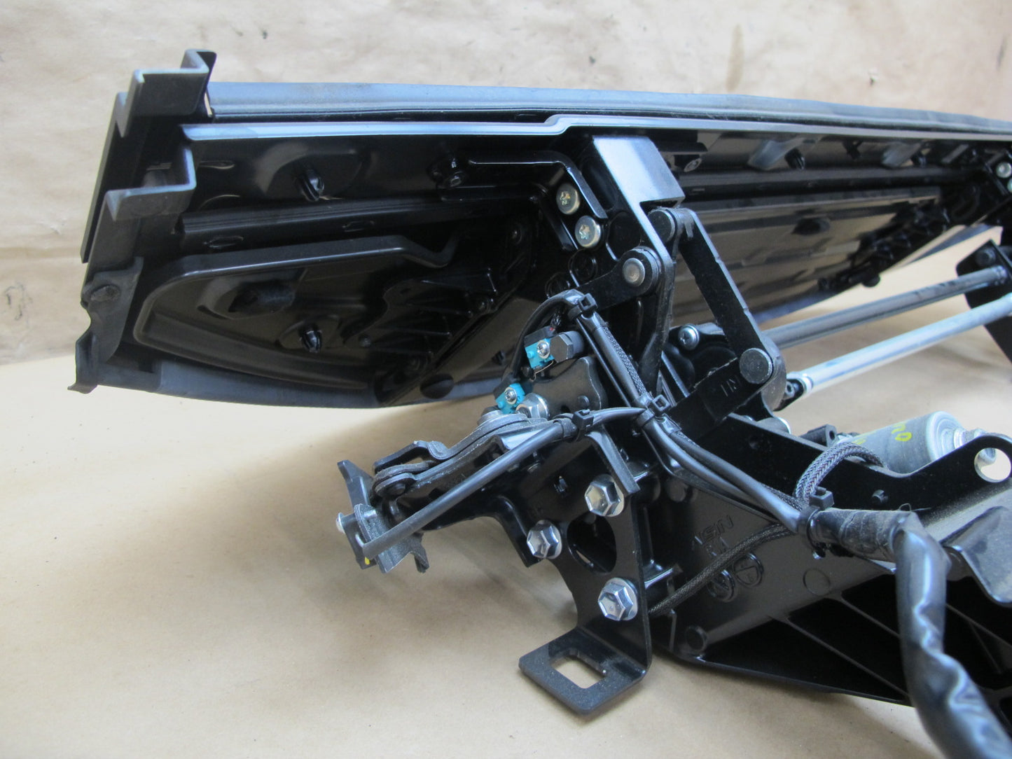 10-15 Lexus IS350 IS250 Convertible TOP Roof Tonneau Cover Panel Assembly OEM