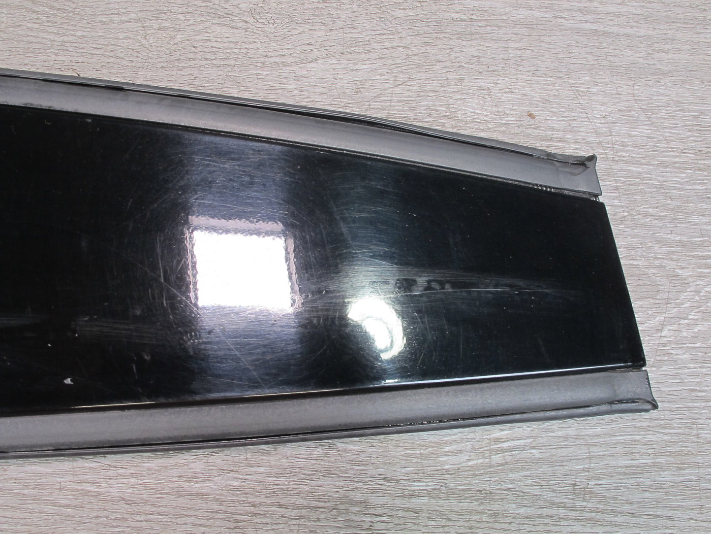 11-12 Fisker Karma Left & Right Exterior B Pillar Trim Molding Panel Set OEM