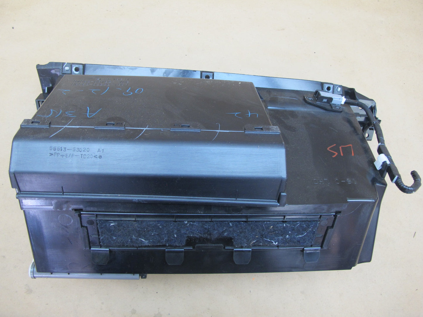 06-11 Lexus IS350 IS250 Dash Glove Box Compartment Storage 55550-53060 OEM