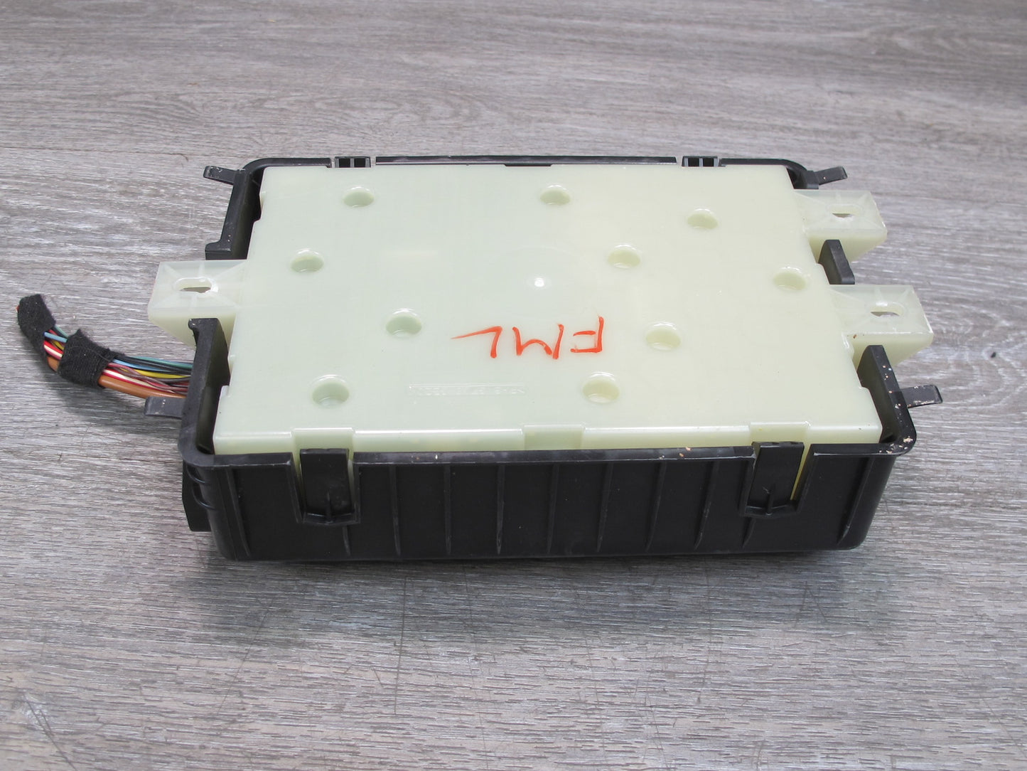 13-15 Mercedes W166 X166 Rear SAM Signal Acquisition Control Module OEM