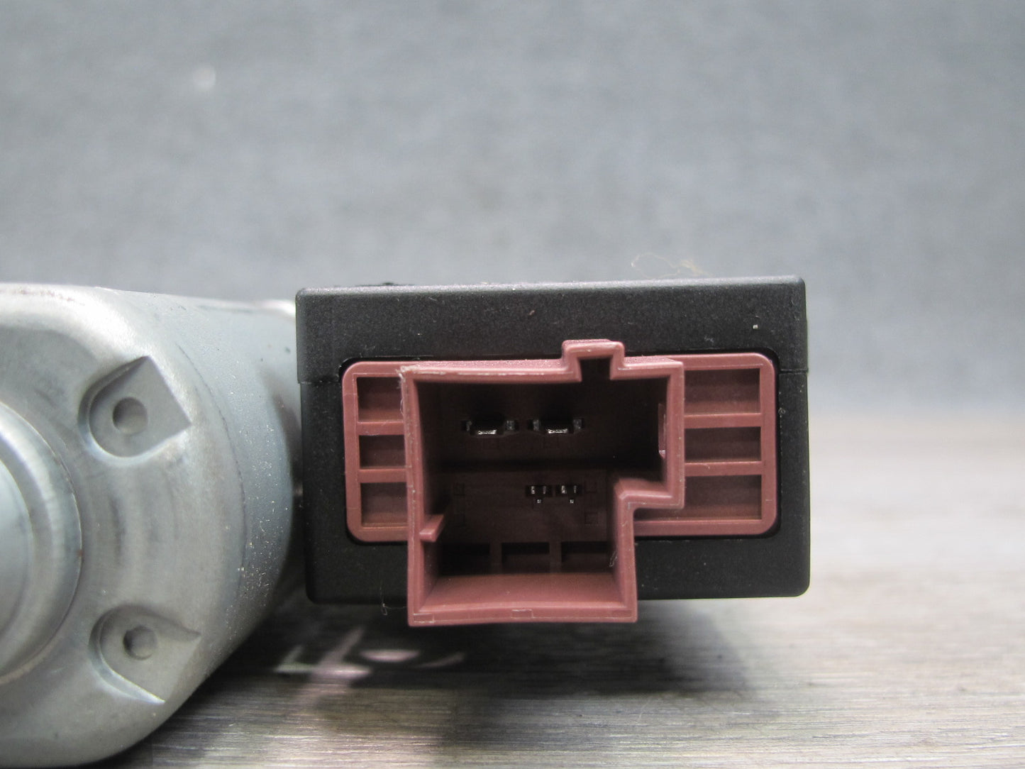 12-15 Mercedes W166 X166 Sunroof Motor Drive Unit 1669000409 OEM