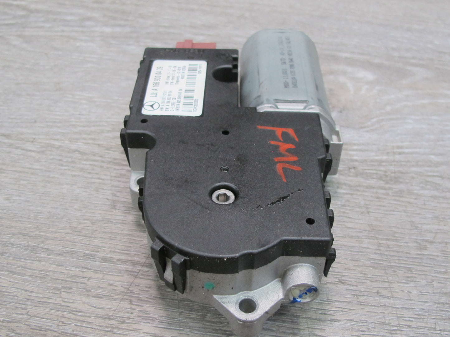 12-15 Mercedes W166 X166 Sunroof Motor Drive Unit 1669000409 OEM