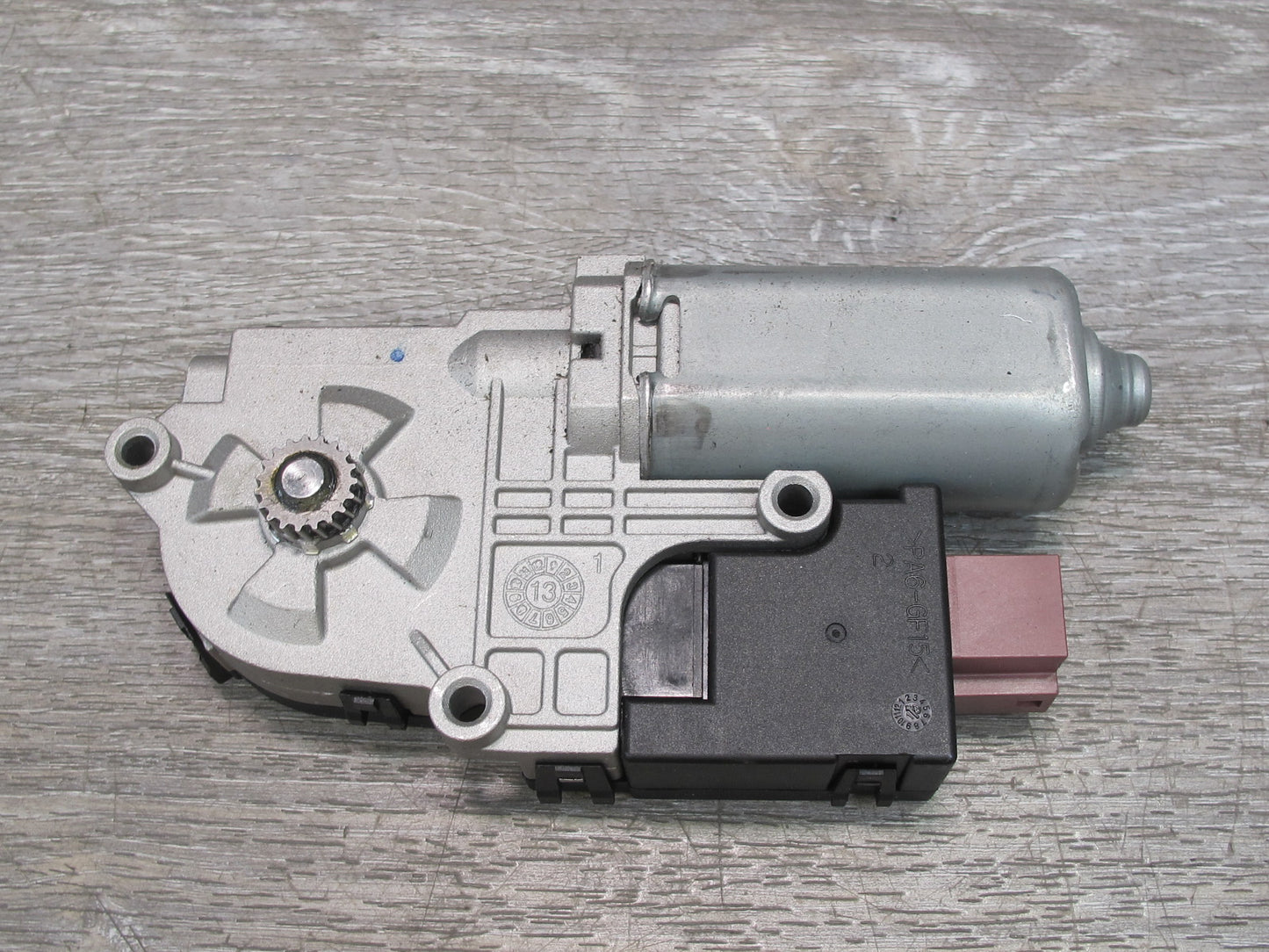 12-15 Mercedes W166 X166 Sunroof Motor Drive Unit 1669000409 OEM