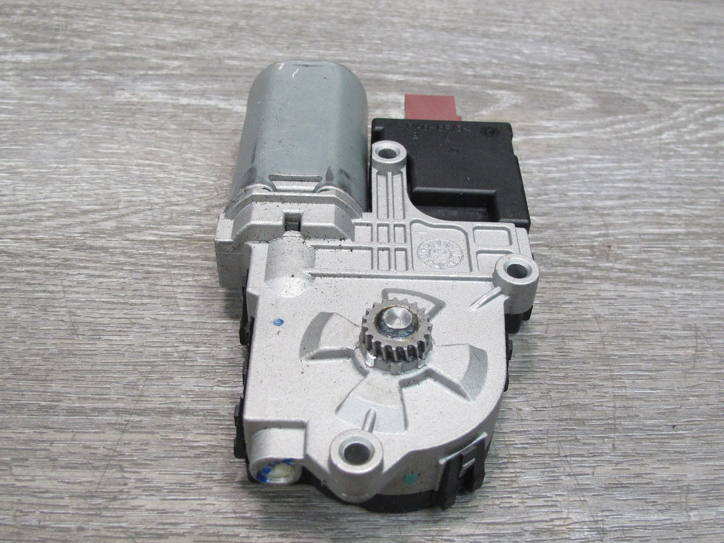 12-15 Mercedes W166 X166 Sunroof Motor Drive Unit 1669000409 OEM
