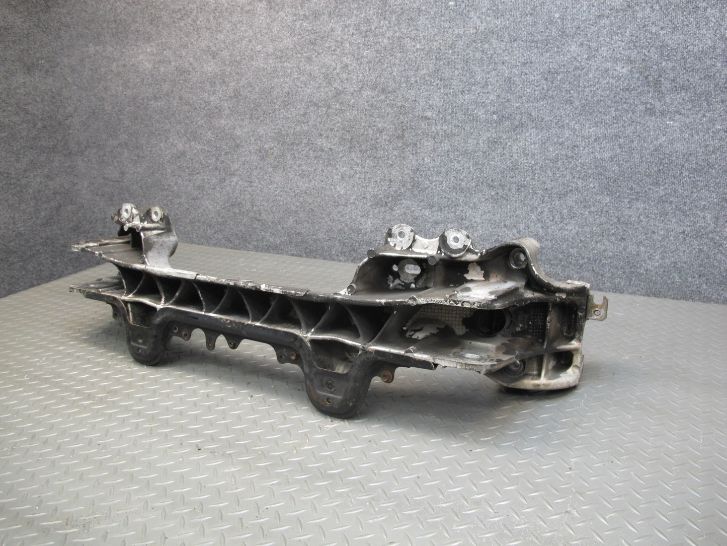 92-00 Lexus JZZ31L SC400 SC300 Front Engine Subframe Crossmember OEM