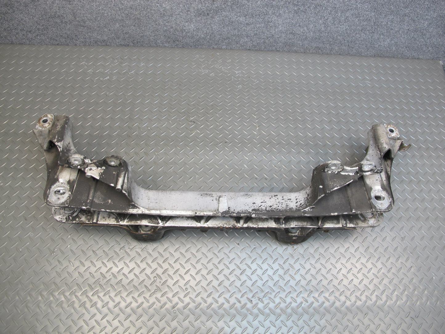 92-00 Lexus JZZ31L SC400 SC300 Front Engine Subframe Crossmember OEM