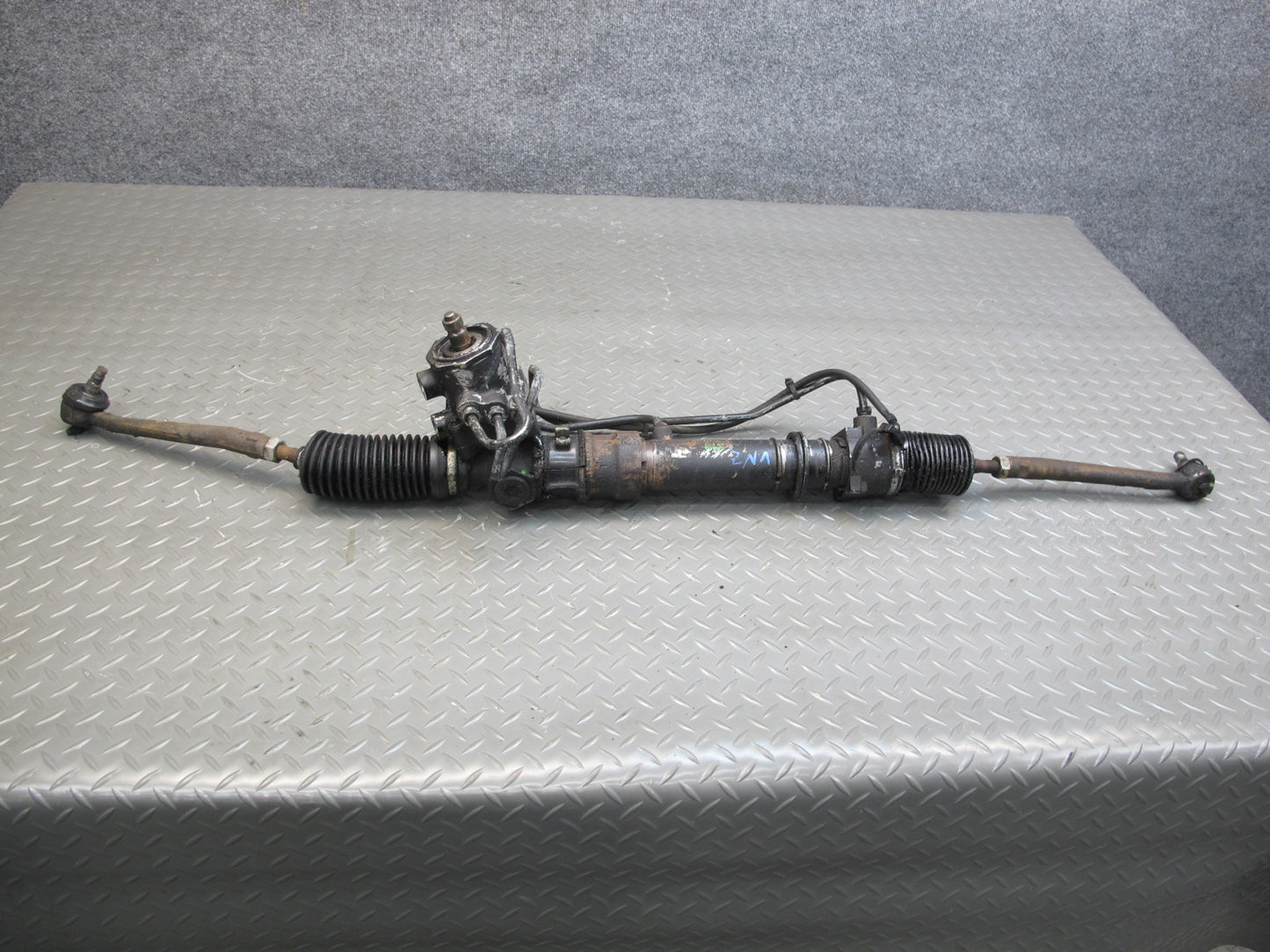 81-83 Datsun Nissan 280ZX S130 Power Steering Gear Rack w Pipe Line Assy OEM