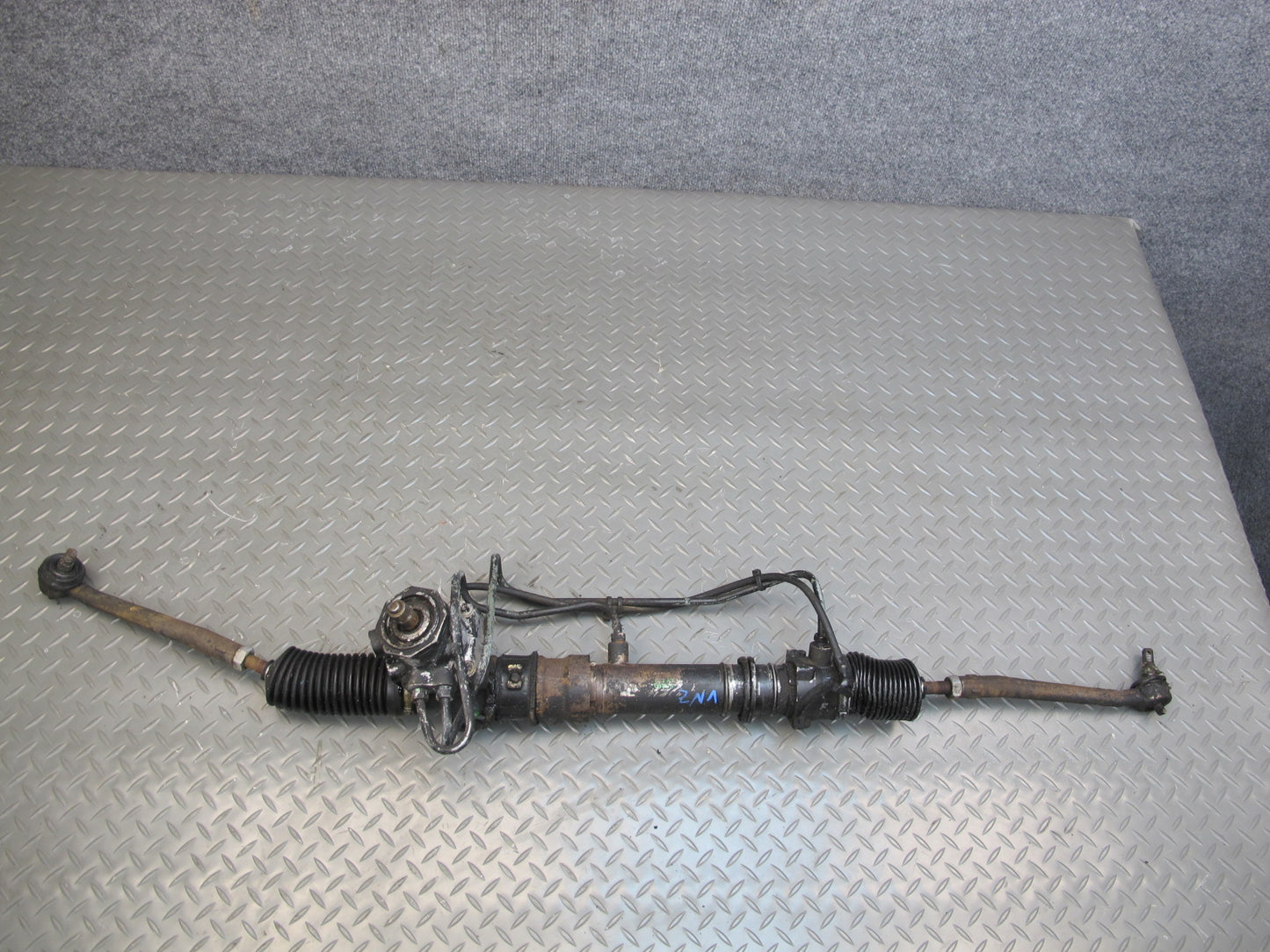 81-83 Datsun Nissan 280ZX S130 Power Steering Gear Rack w Pipe Line Assy OEM