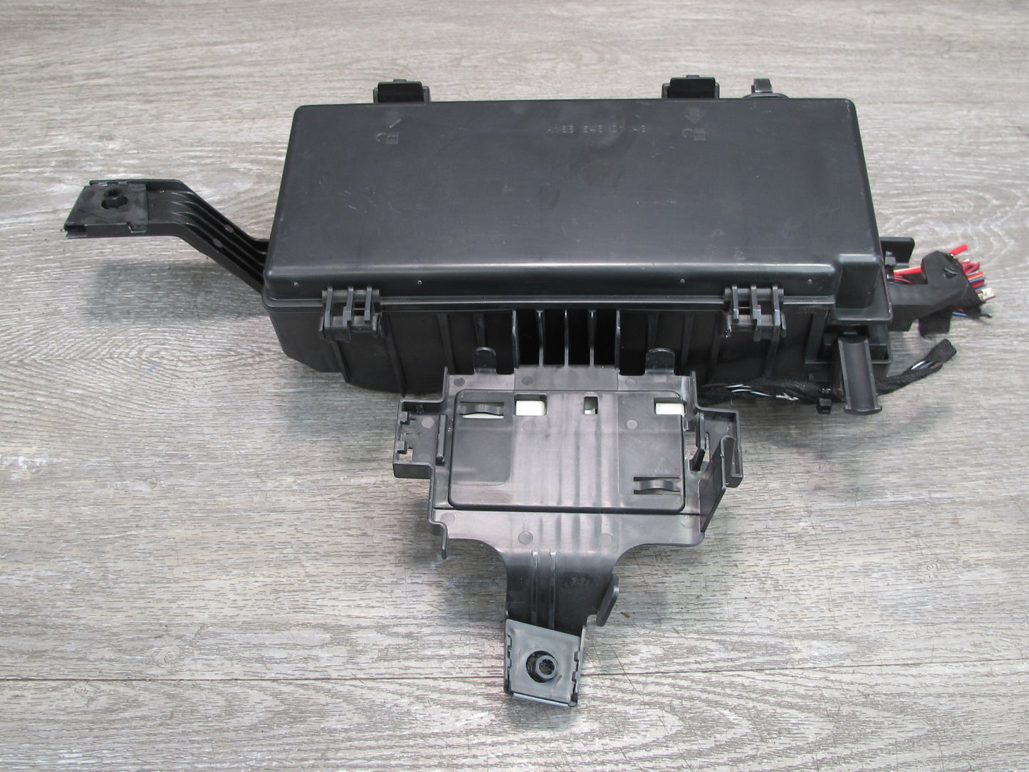 13-15 Mercedes W166 X166 Engine Bay Fuse Relay Box Module OEM