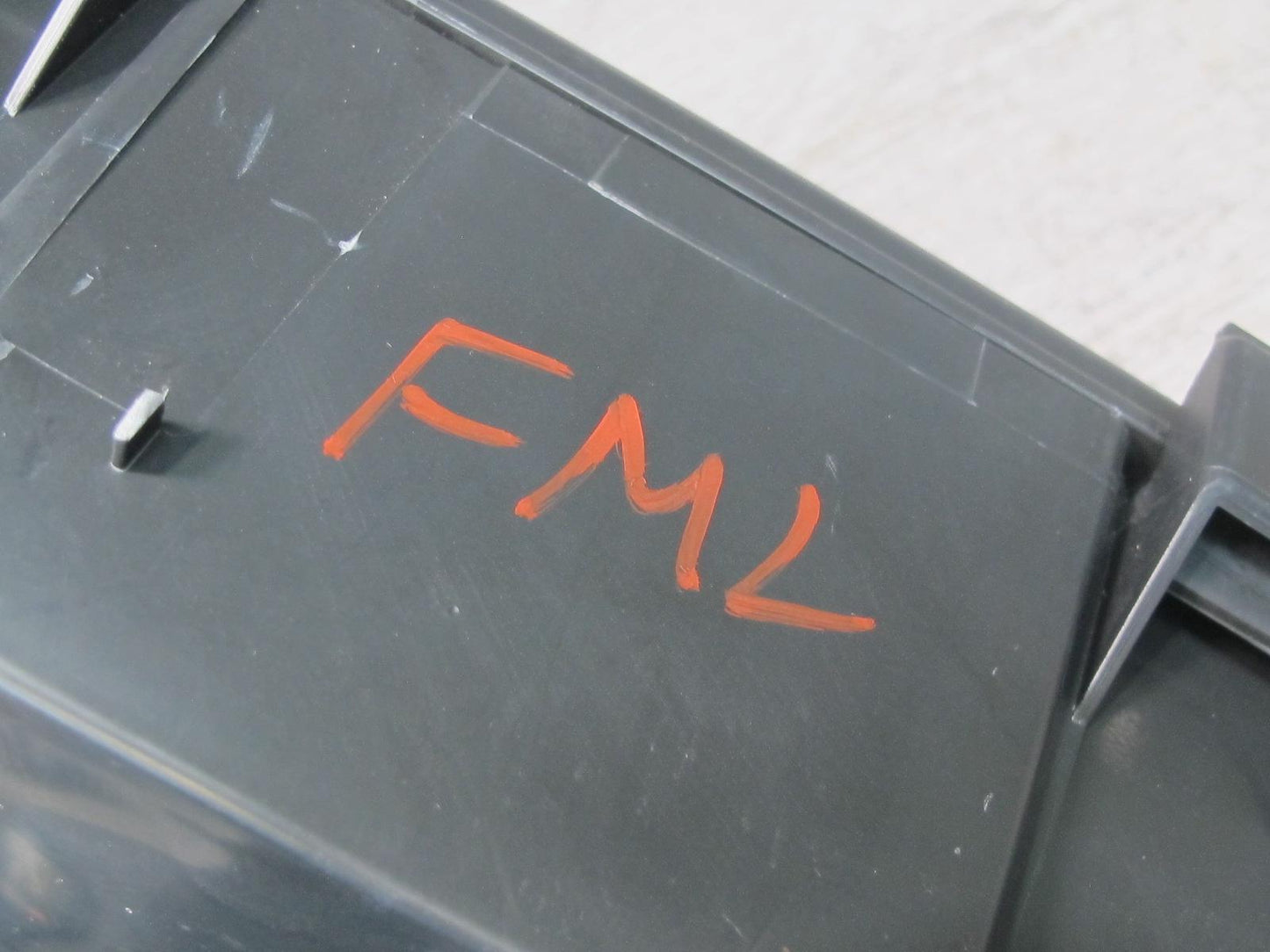 13-15 Mercedes W166 X166 Engine Bay Fuse Relay Box Module OEM