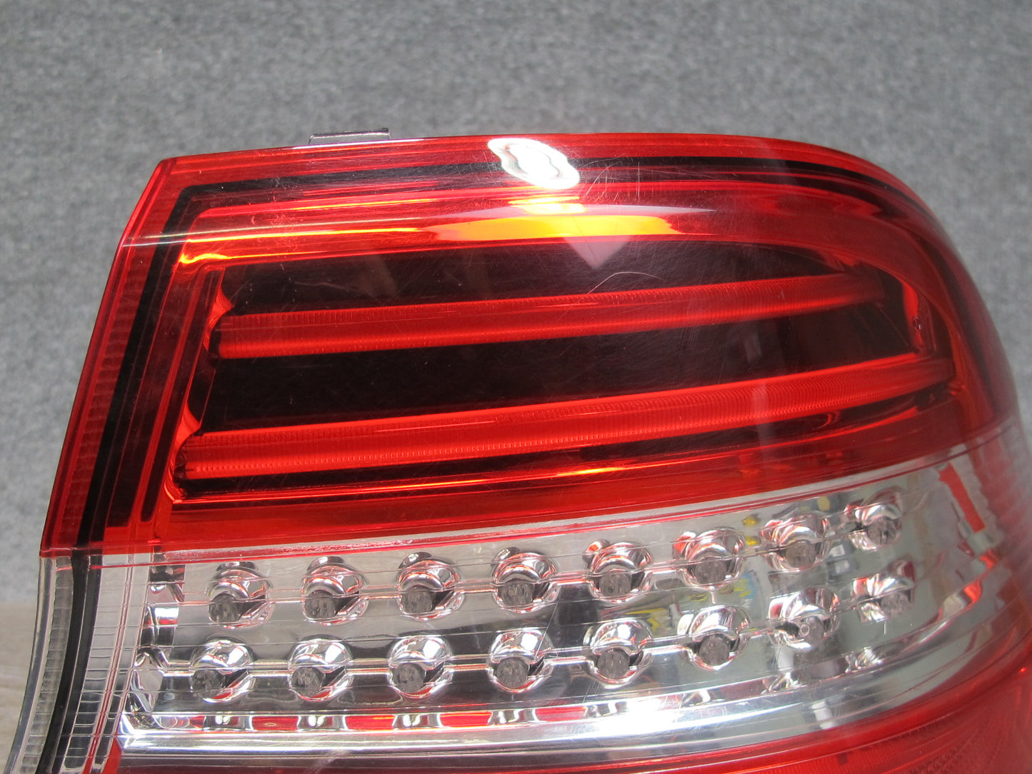 13-15 Mercedes W166 Rear Right Outer Tail Light Lamp 1669063401 OEM