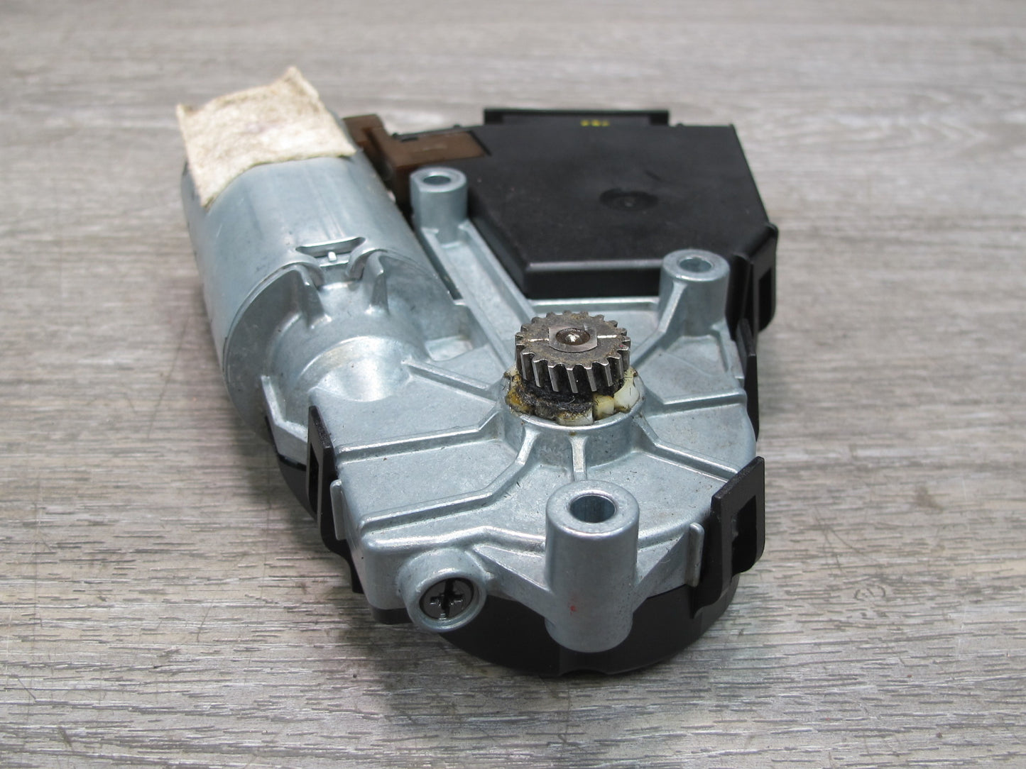 2006-2012 Bentley Flying Spur Front Upper Suroof Moon Roof Power Motor