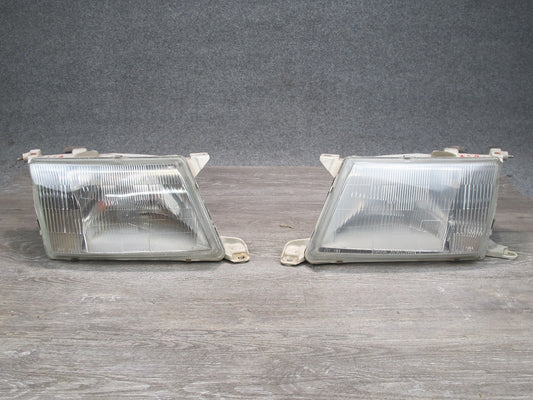 95-97 Lexus UCF20L LS400 Set of 2 Front Left Right Halogen Headlight Lamp OEM