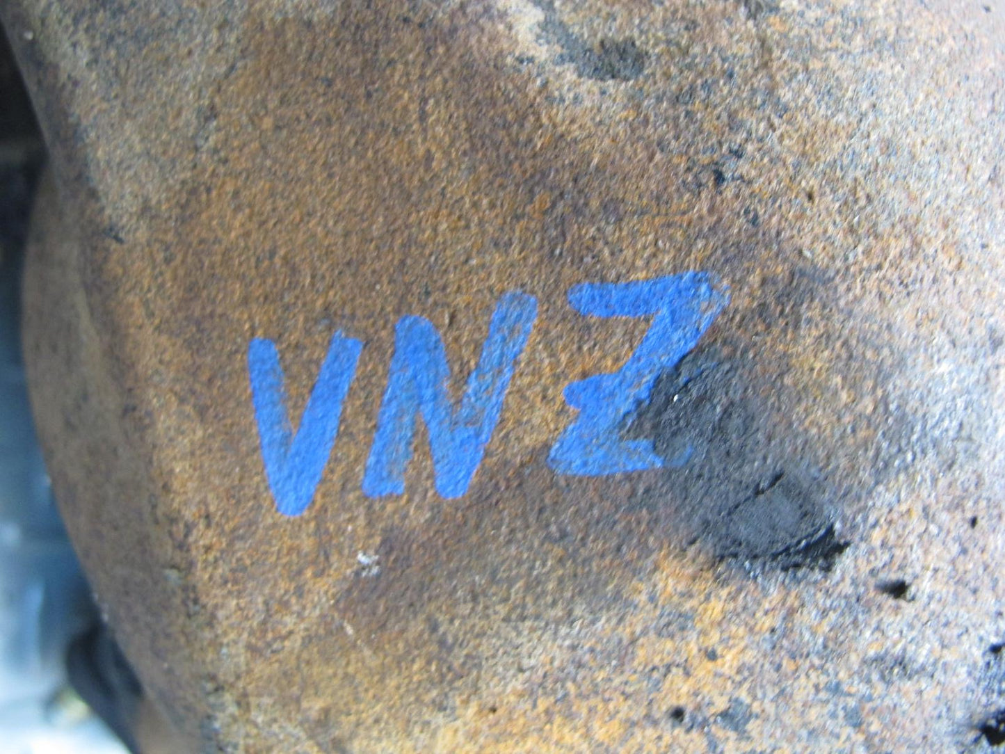 79-83 Datsun Nissan 280ZX L28E MT 2+0 Rear Differential Carrier 3:90 Ratio OEM