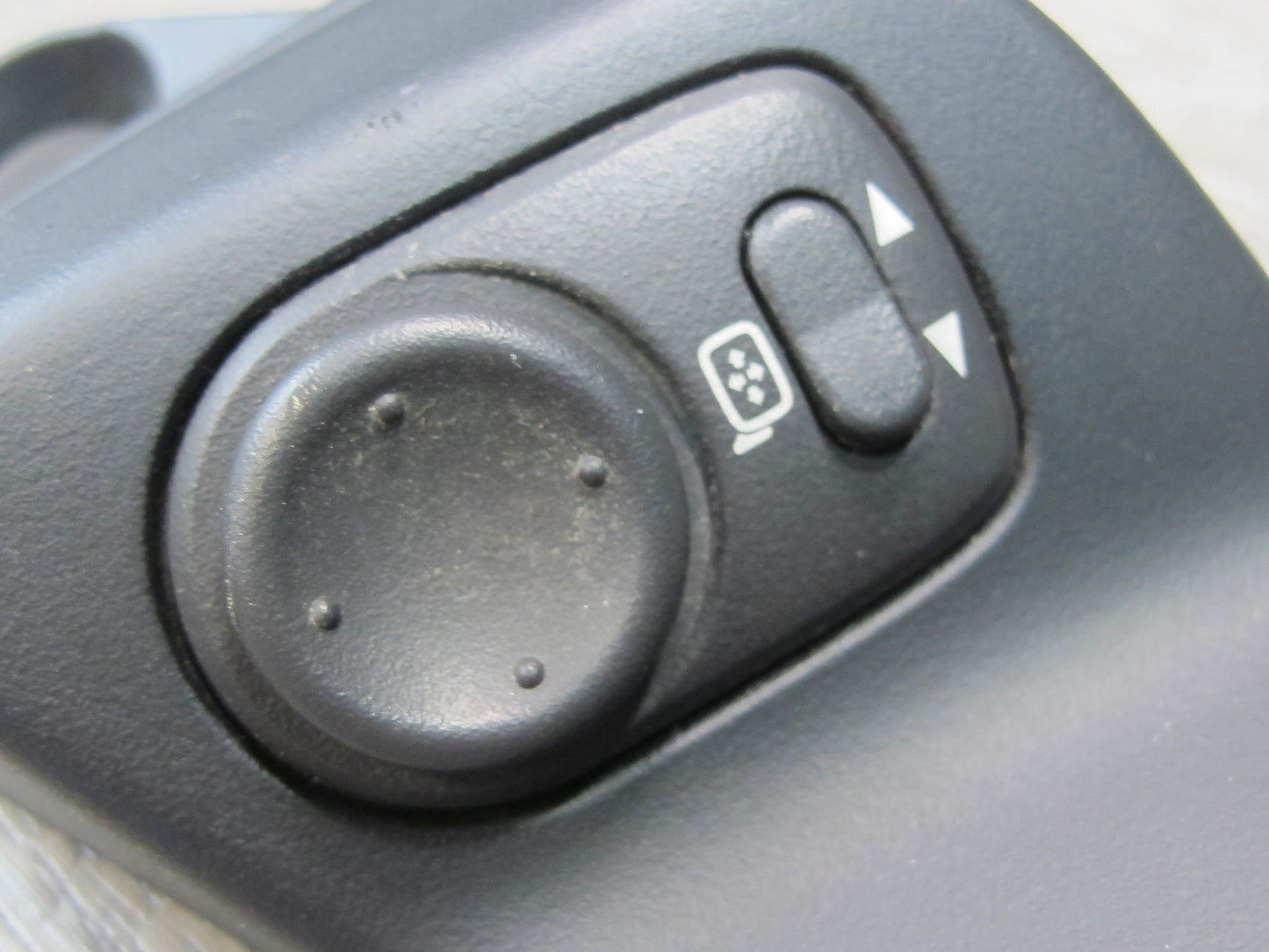 11-12 Fisker Karma Front Left & Right Mirror Switch Trim Panel Cover Set OEM