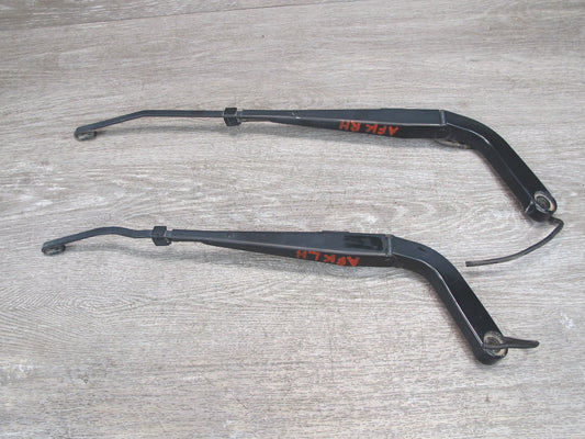 11-12 Fisker Karma Set of 2 Front Left & Right Windshield Wiper Arm w Hose OEM