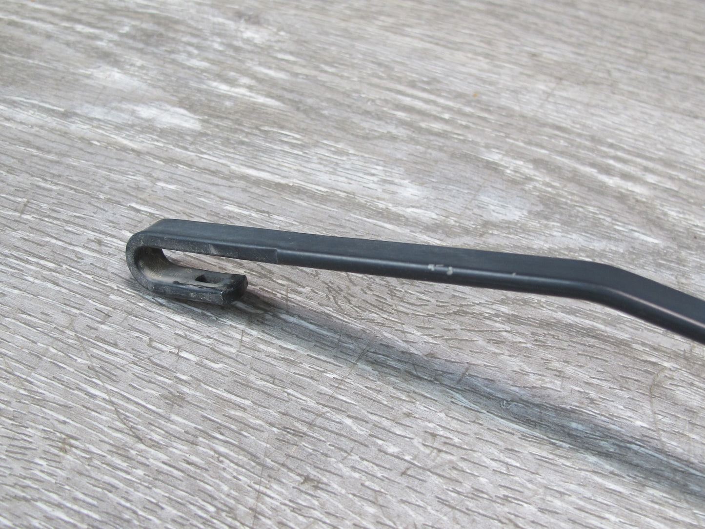11-12 Fisker Karma Set of 2 Front Left & Right Windshield Wiper Arm w Hose OEM