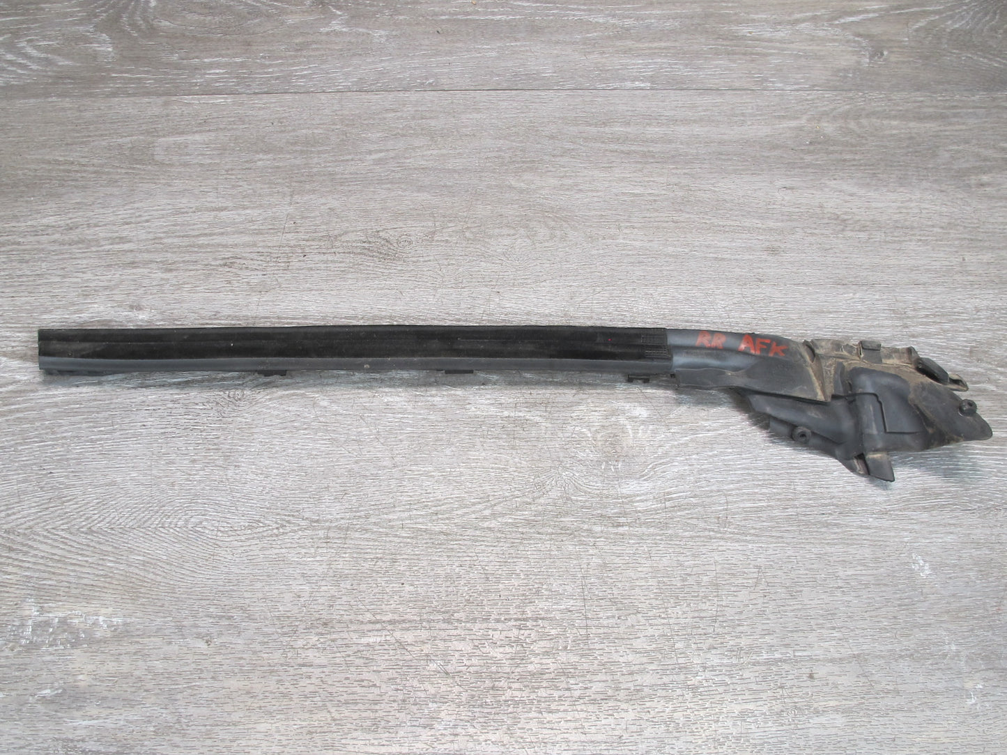 11-12 Fisker Karma Set of 6 Front Rear Left Right Window Weatherstrip Seal OEM