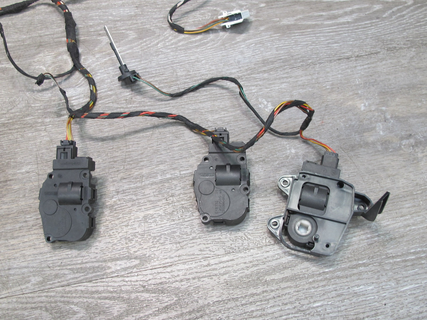 09-16 BMW E89 Z4 A/C Heater Flap Door Actuator Servo Motor Wiring Set OEM