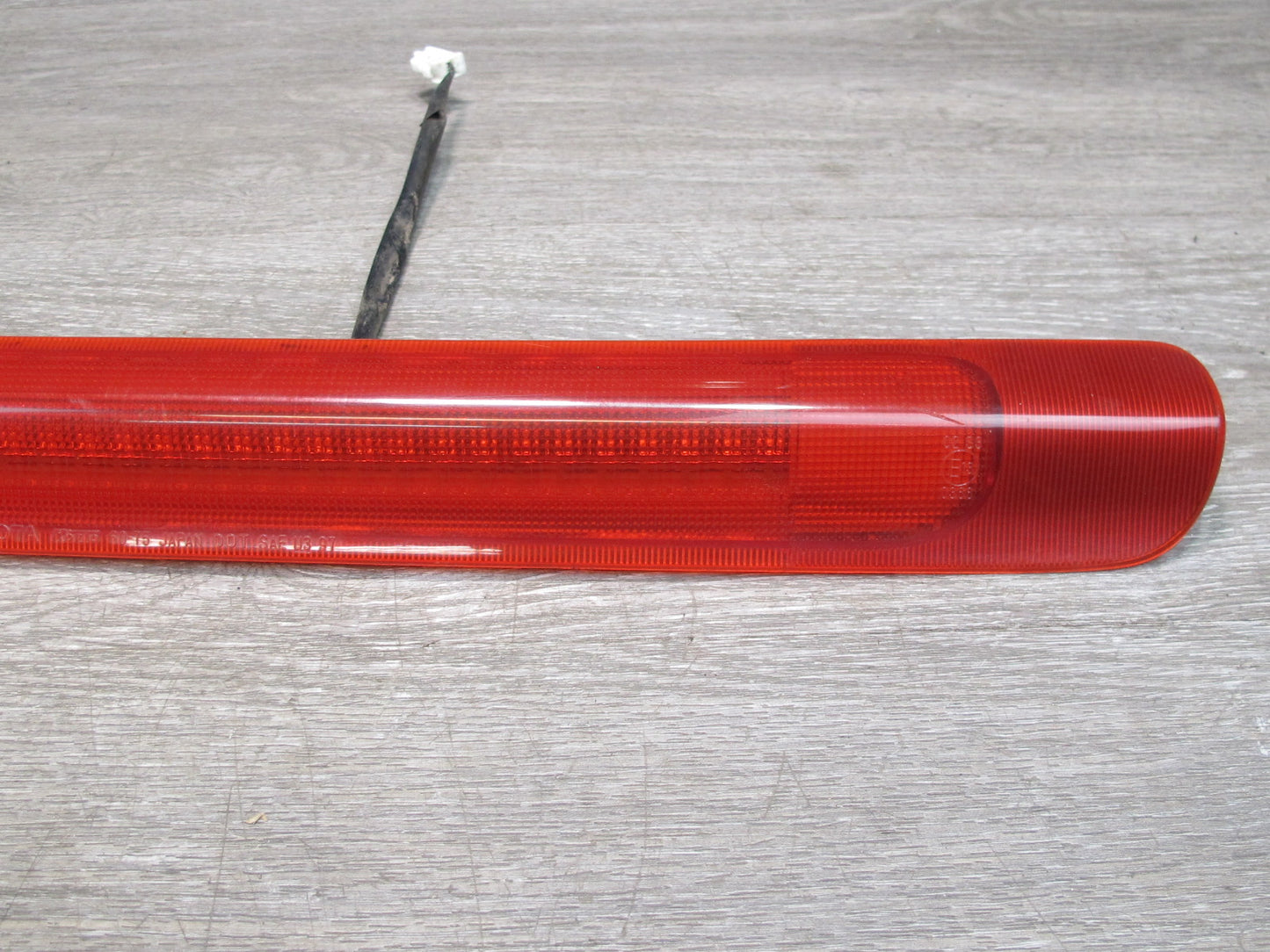 1998-2007 Lexus J100 LX470 Rear 3RD Third Brake Stop Light Lamp