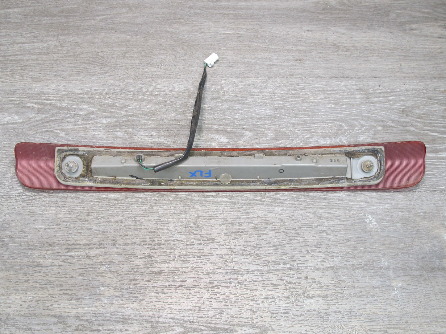 1998-2007 Lexus J100 LX470 Rear 3RD Third Brake Stop Light Lamp