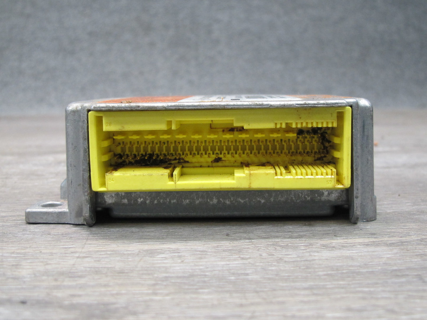 03-08 MERCEDES R230 SL500 SRS AIRBAG CONTROL MODULE UNIT 2308206626 OEM