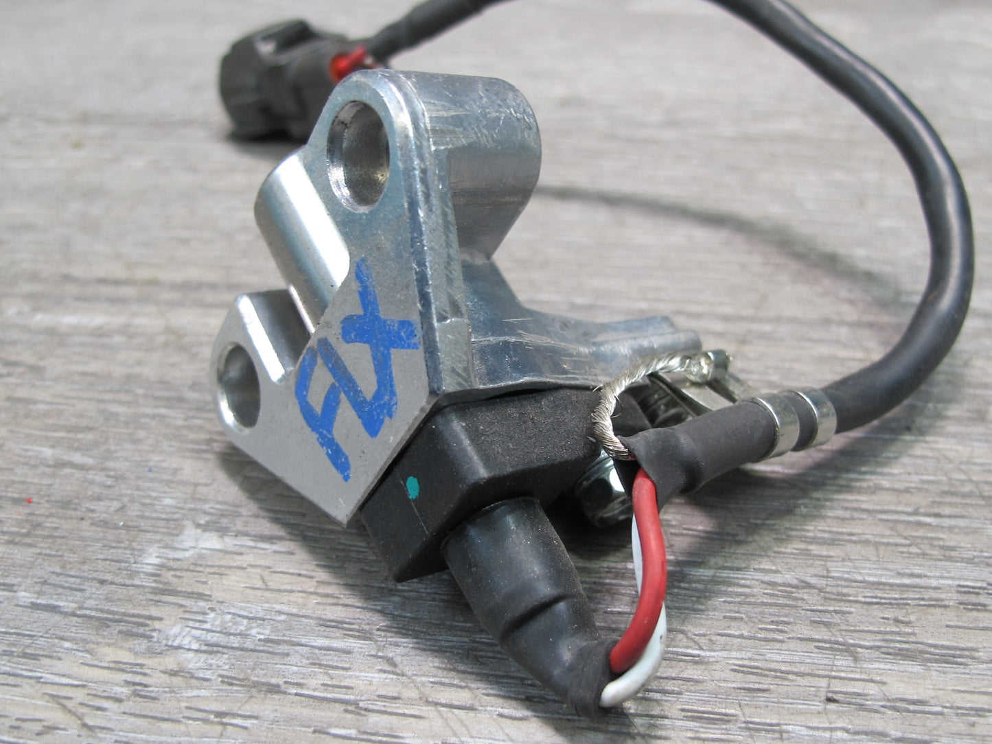 1998-2002 Lexus J100 LX470 Engine Camshaft Position Sensor