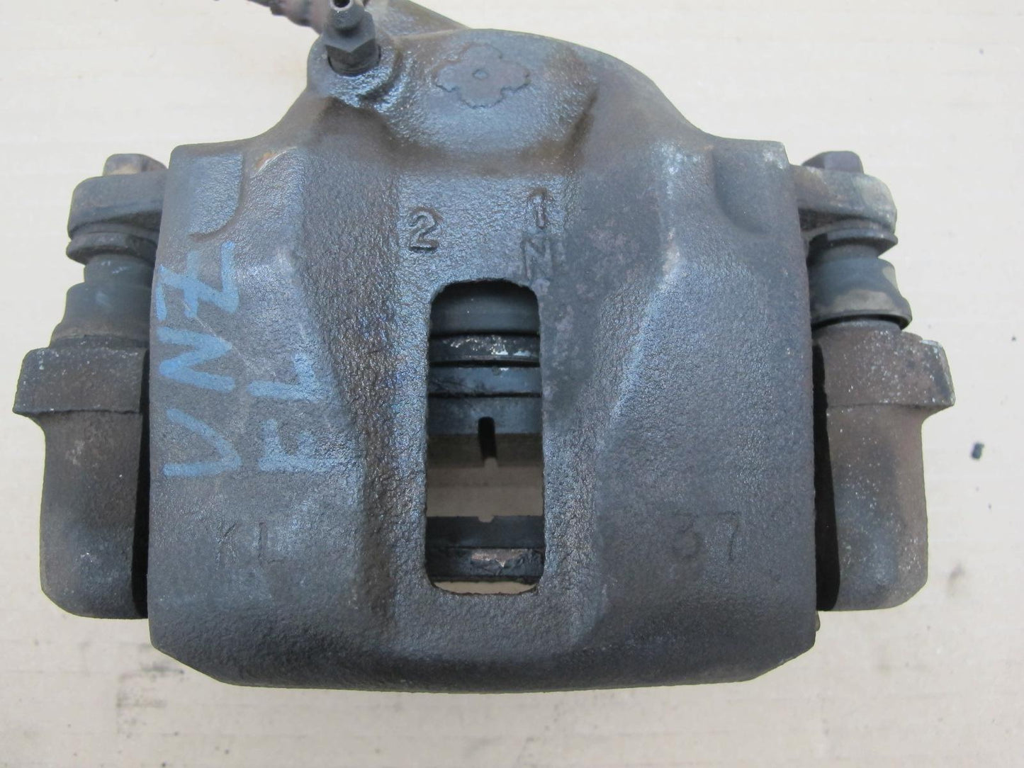 81-83 Datsun Nissan S130 280ZX Set of 2 Front Left & Right Brake Caliper OEM