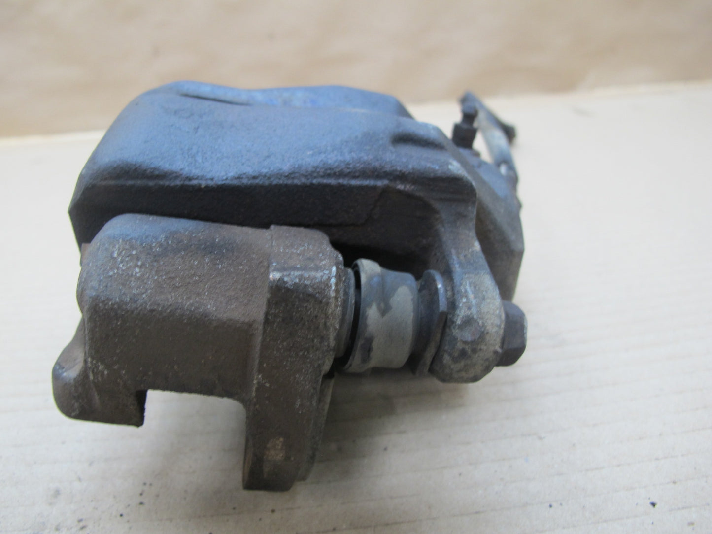 81-83 Datsun Nissan S130 280ZX Set of 2 Front Left & Right Brake Caliper OEM