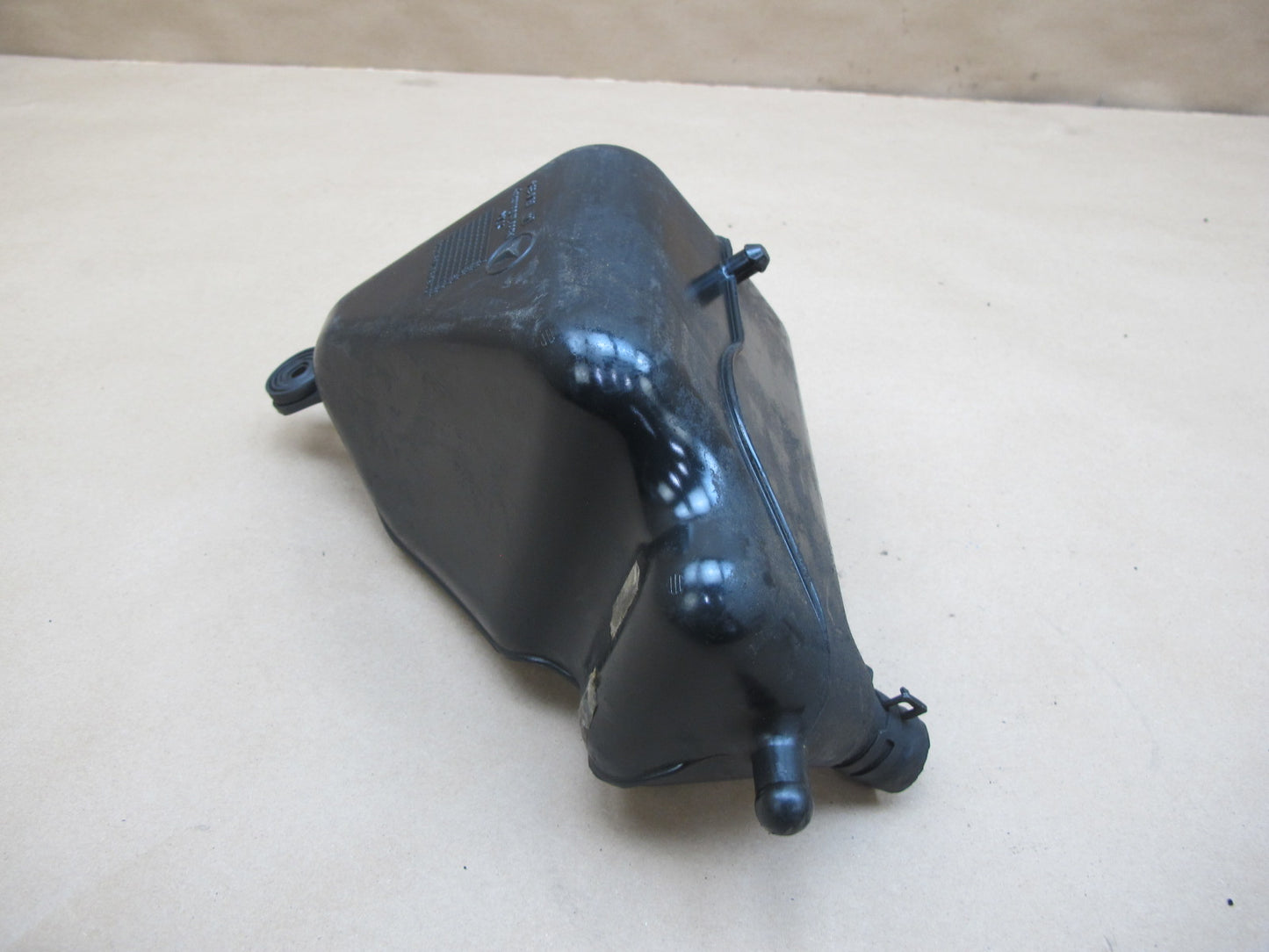 03-12 Mercedes R230  ABC Hydraulic Suspension Fluid Reservoir Bottle Tank OEM