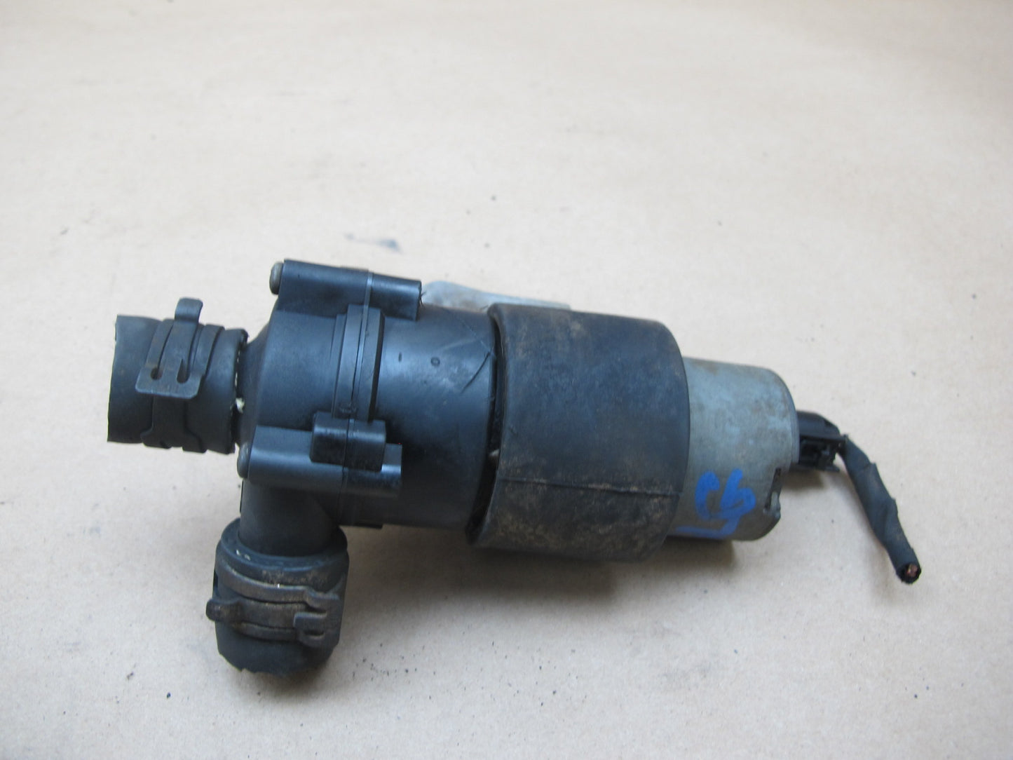 03-12 Mercedes R230 Sl-class Auxiliary AUX Coolant Water Pump 2308300114 OEM